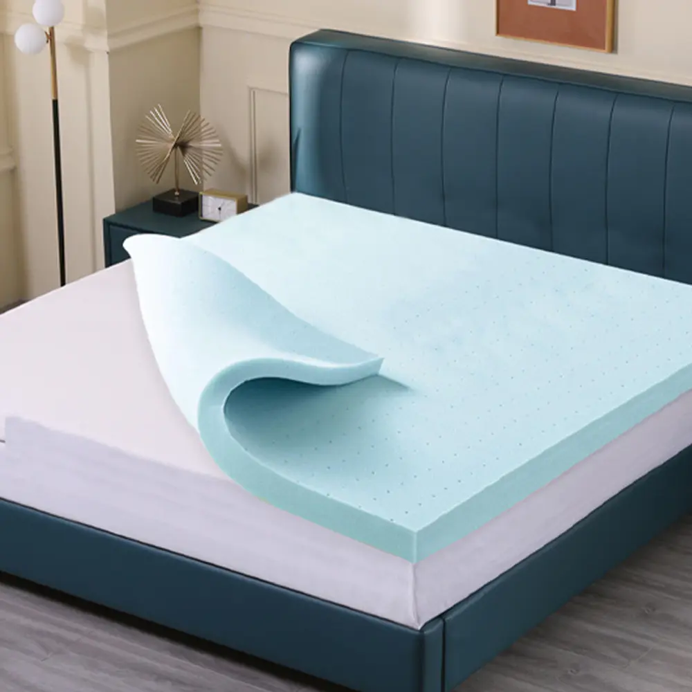 Materasso in memory foam gel traforato
