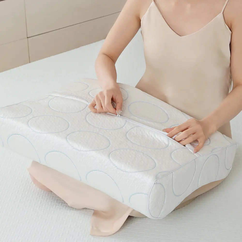 Cuscino in memory foam con motivo ondulato